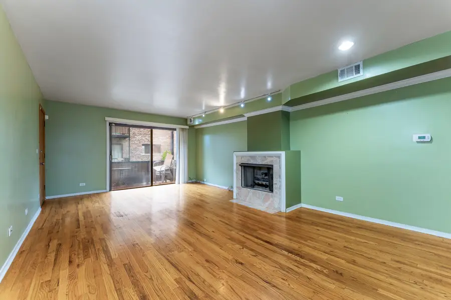 7632 W Lawrence Avenue #1A, Harwood Heights, IL 60706 - #2