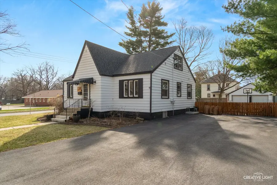 328 E Lee Street, Plano, IL 60545 - #3