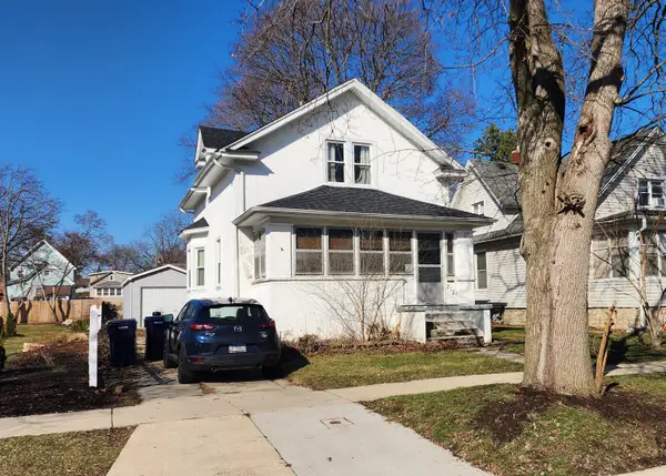 Address Withheld By Seller, Elgin, IL 60123