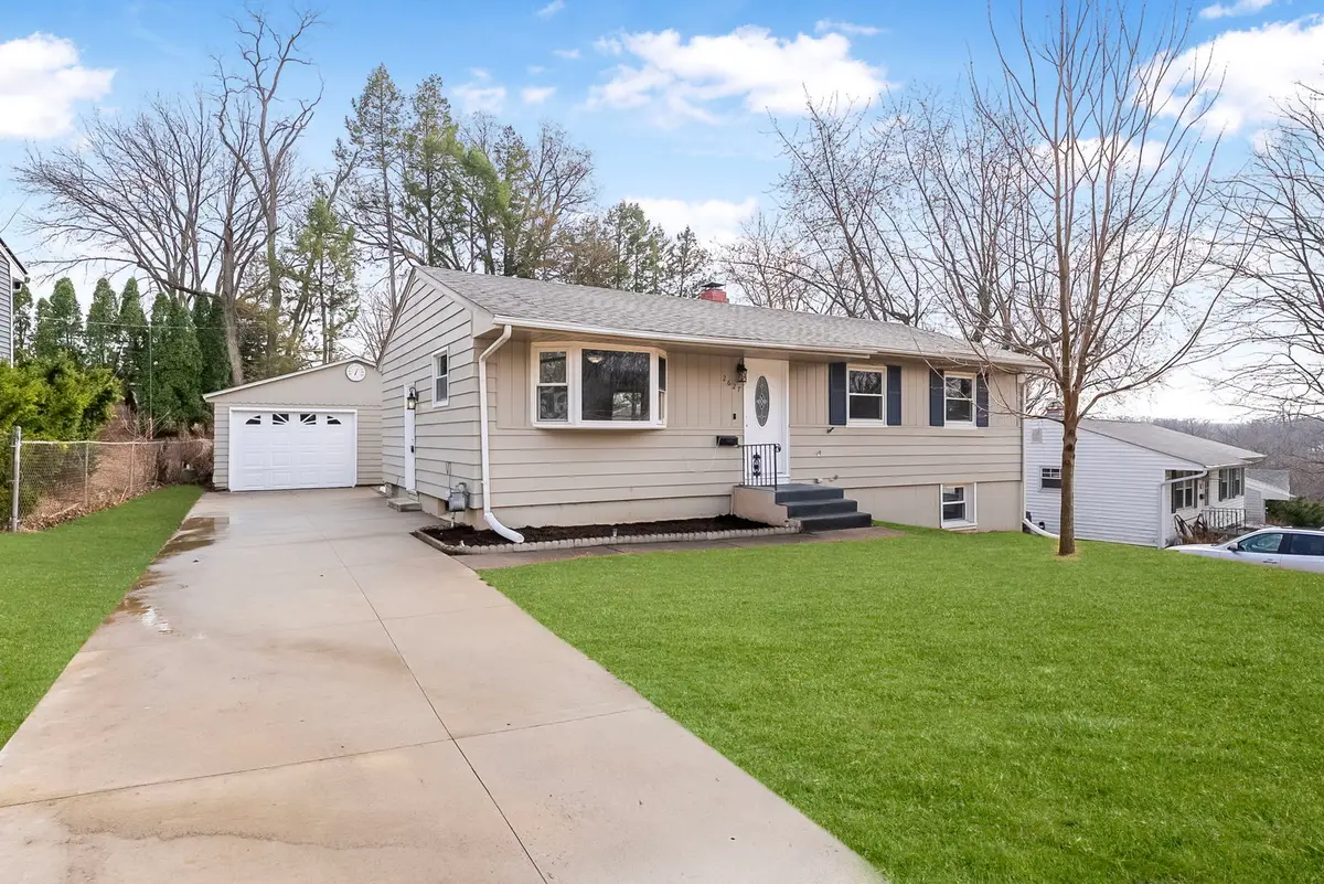 2627 Westwood Place, Davenport, IA 52804 - #1