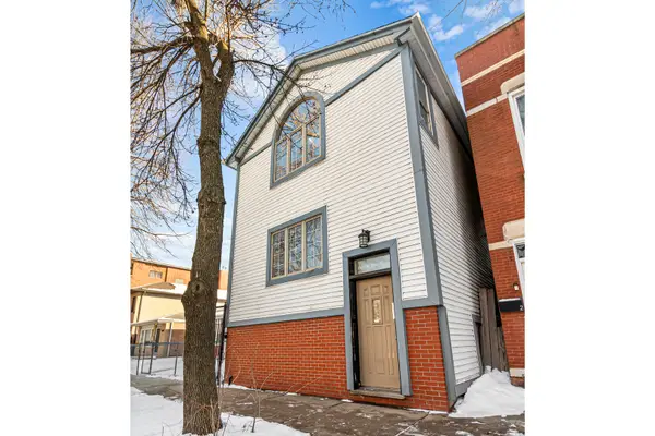 1927 W Ohio Street, Chicago, IL 60622