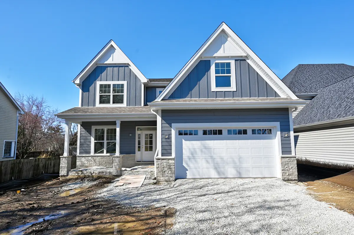 256 Coe Road, Clarendon Hills, IL 60514 - #1