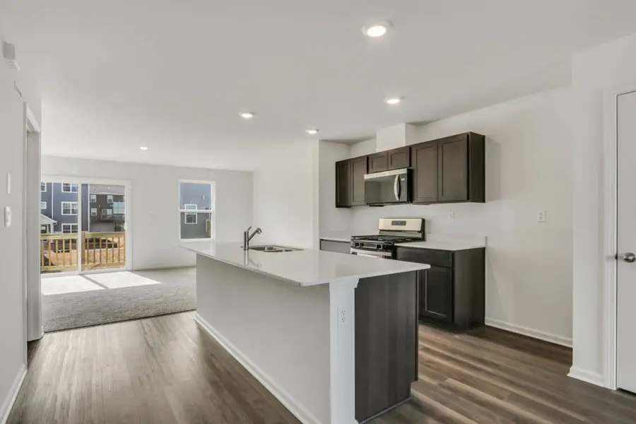 440 Lakeshore Court, Saint Charles, IL 60174 - #2