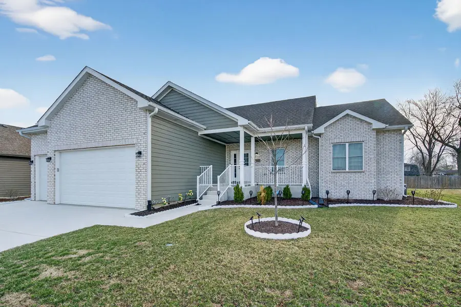 20929 Lakewoods Lane, Shorewood, IL 60404 - #2