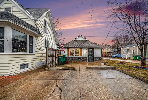 215 W Main Street, Kirkland, IL 60146