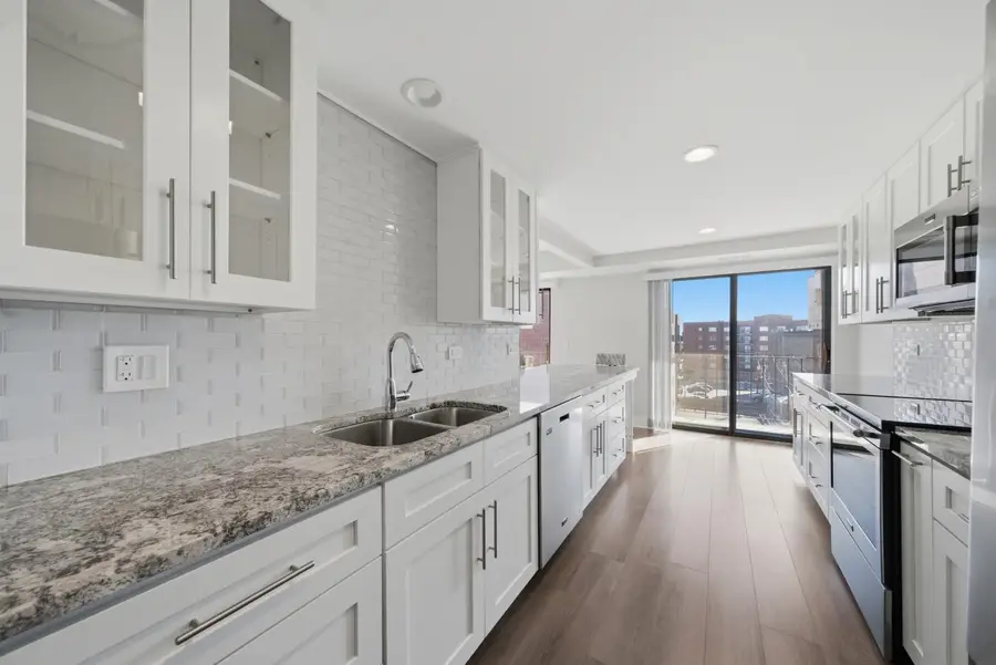 555 Graceland Avenue #503, Des Plaines, IL 60016 - #3