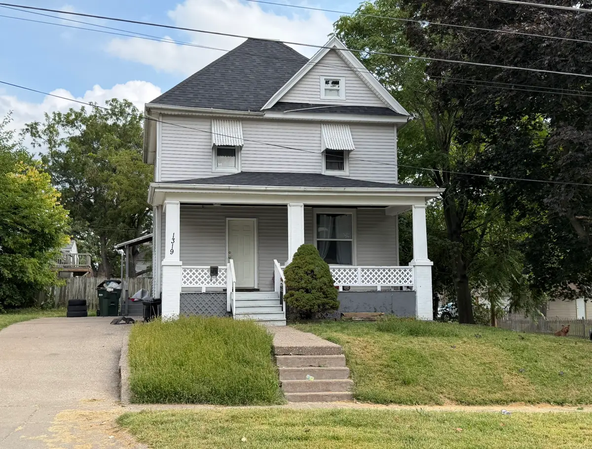 1319 Warren Street, Davenport, IA 52804 - #1