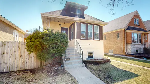 6237 W School Street, Chicago, IL 60634