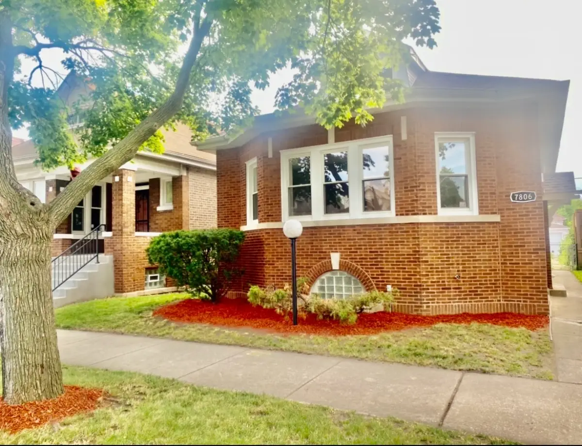 7806 S Rhodes Avenue, Chicago, IL 60619 - #1