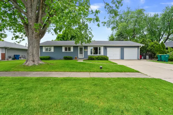 3130 Jo Ann Drive, Joliet, IL 60431