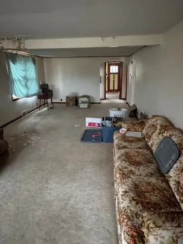 405 S 4th Street, Fairbury, IL 61739 - #3