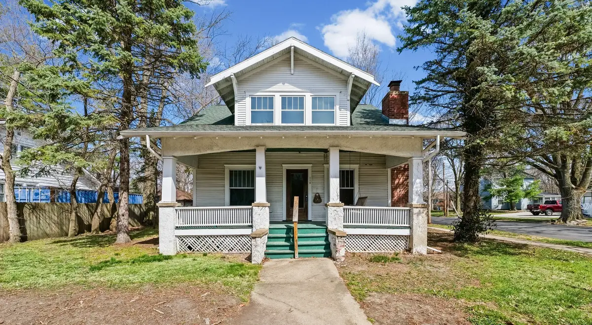 118 E William Street, Monticello, IL 61856 - #1