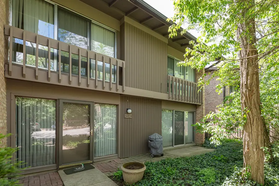 5919 Oakwood Drive #141F, Lisle, IL 60532 - #2