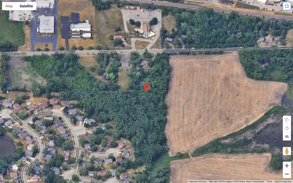 27W607 Devon Avenue, Hanover Park, IL 60133