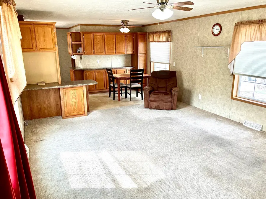 617 6th Street, Bloomington, IL 61704 - #2