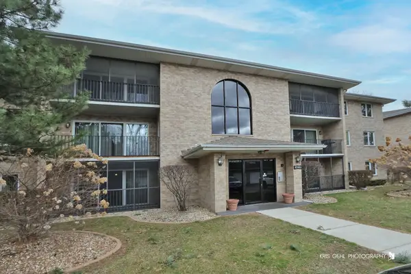 4940 134th Court #408, Crestwood, IL 60418