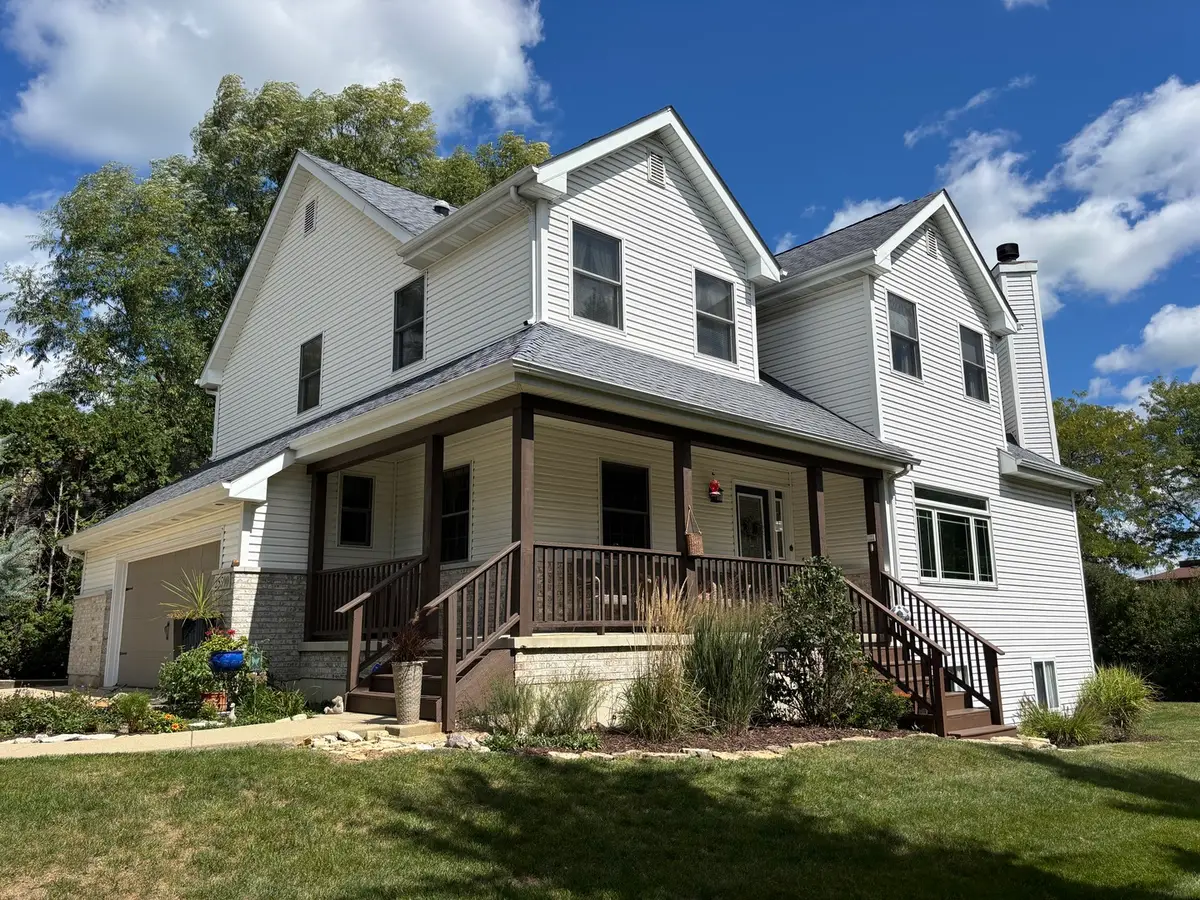 2S590 Seraph Holmes Court, Warrenville, IL 60555 - #1