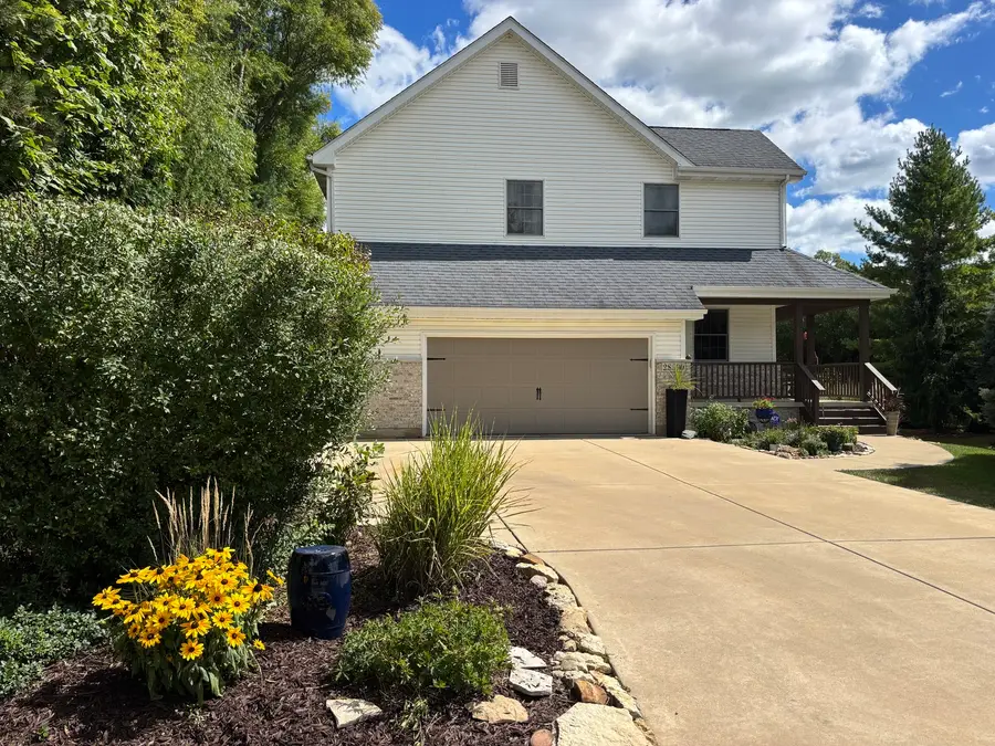 2S590 Seraph Holmes Court, Warrenville, IL 60555 - #3