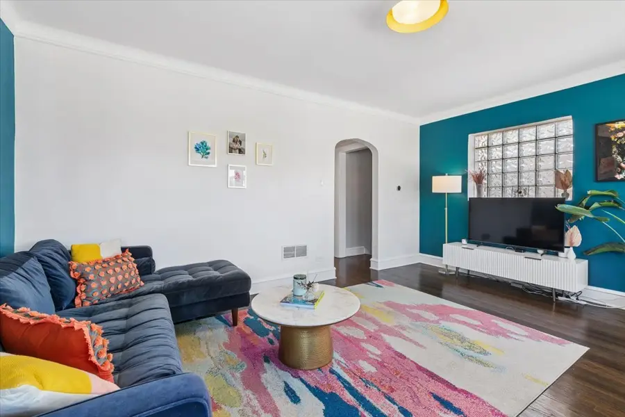 753 Newcastle Avenue, Westchester, IL 60154 - #3