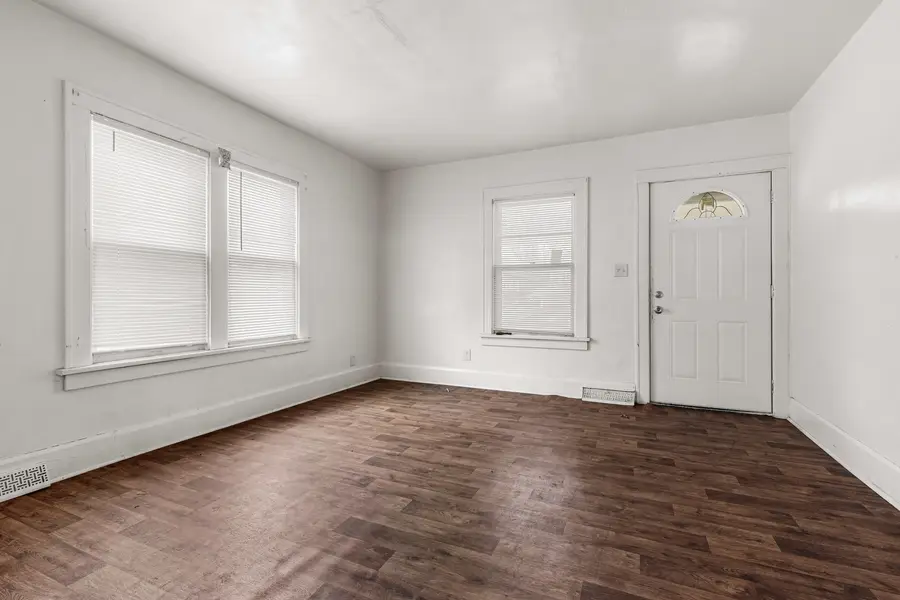 610 S Horace Avenue, Rockford, IL 61102 - #3