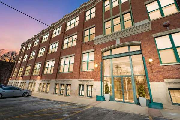 601 Linden Place #121, Evanston, IL 60202