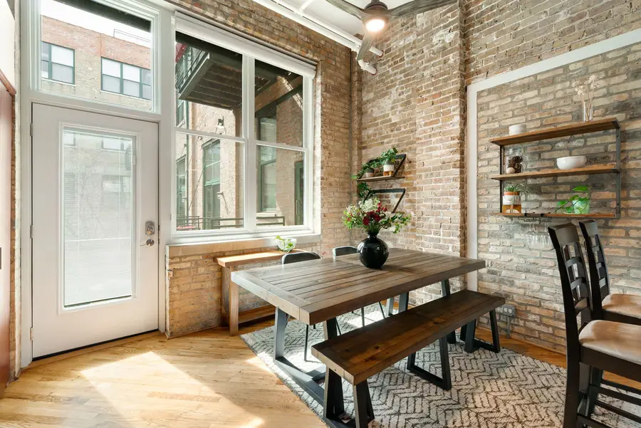 601 Linden Place #121, Evanston, IL 60202 - #2