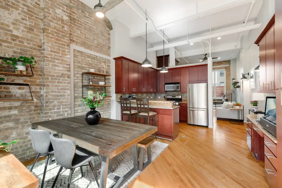 601 Linden Place #121, Evanston, IL 60202 - #3