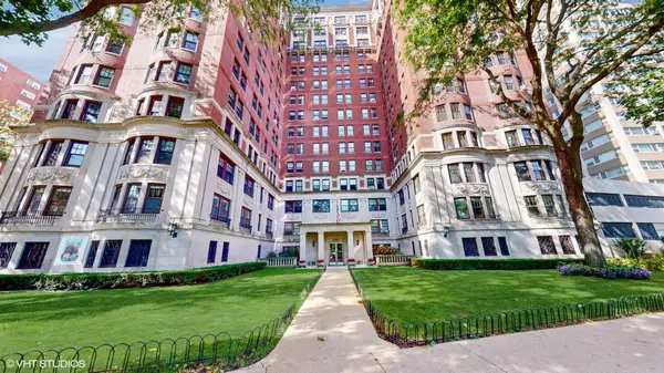 5000 N Marine Drive #12E, Chicago, IL 60640