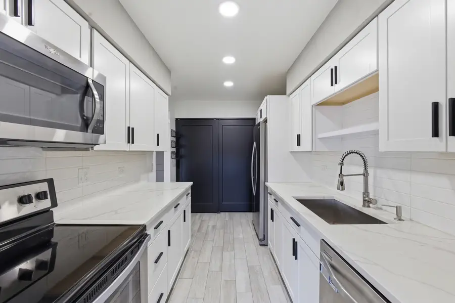 2515 E Olive Street #1C, Arlington Heights, IL 60004 - #3