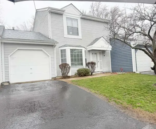 640 Pleasant Place, Island Lake, IL 60042