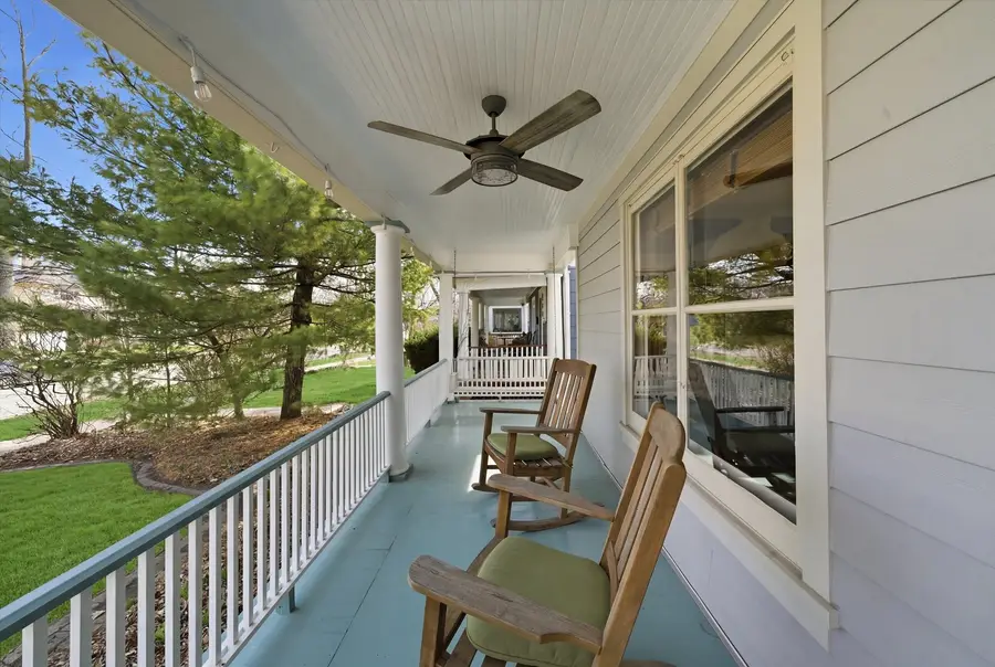 527 Lyman Avenue, Oak Park, IL 60304 - #2