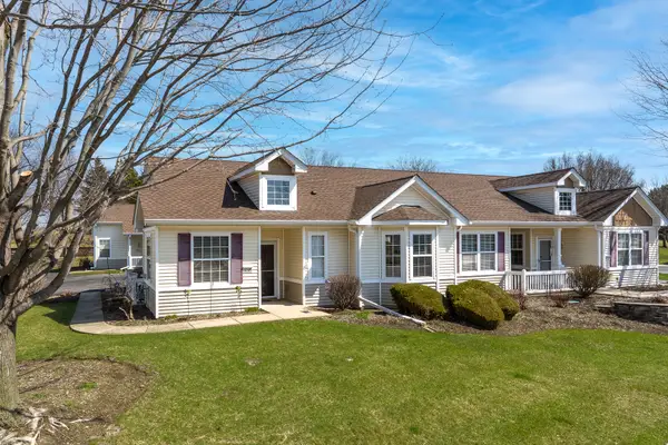 12126 White Tail Lane, Huntley, IL 60142