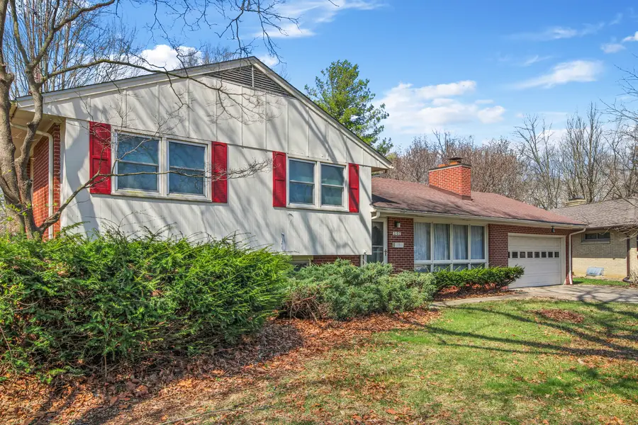 2107 S Zuppke Drive, Urbana, IL 61801 - #2