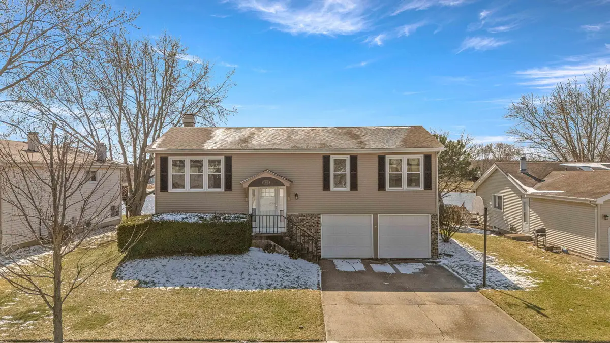 7545 W Hickory Creek Drive, Frankfort, IL 60423 - #1