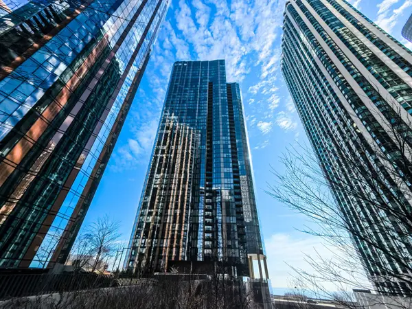 211 N Harbor Drive #1307, Chicago, IL 60601