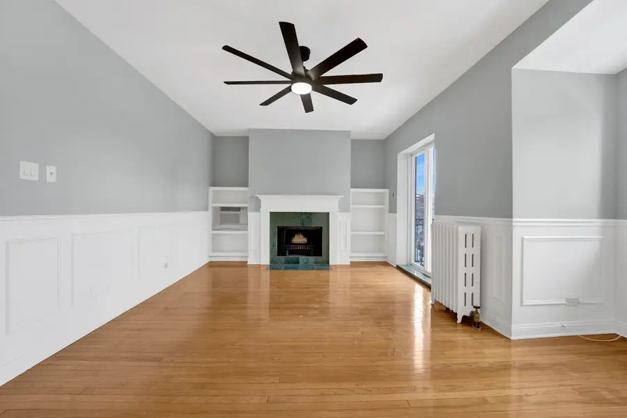 851 W Belle Plaine Avenue #2W, Chicago, IL 60613 - #3