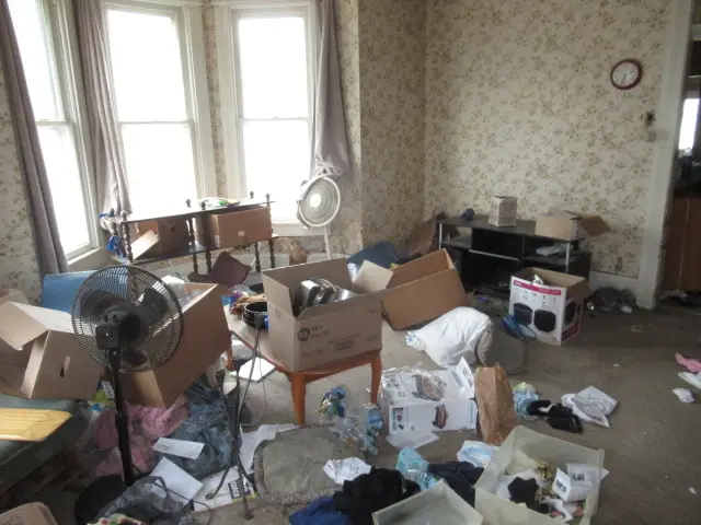 212 E Crawford Street, Paris, IL 61944 - #2