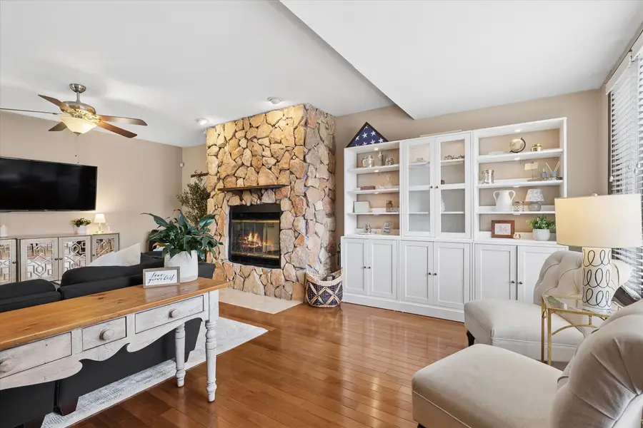 3317 N Osceola Avenue, Chicago, IL 60634 - #3