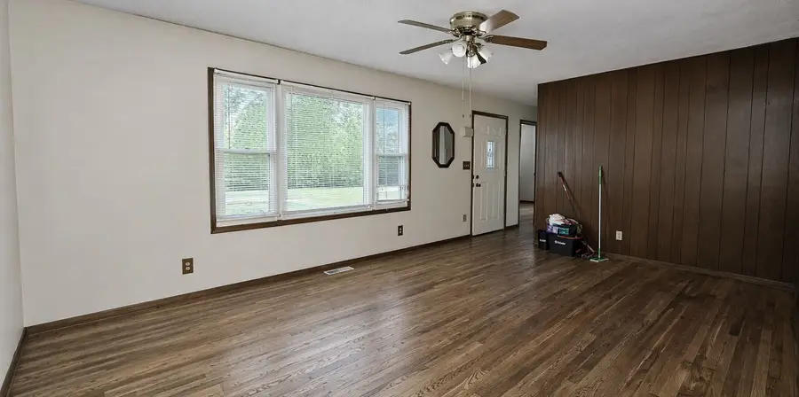 1005 N Berkley Avenue, Urbana, IL 61801 - #3