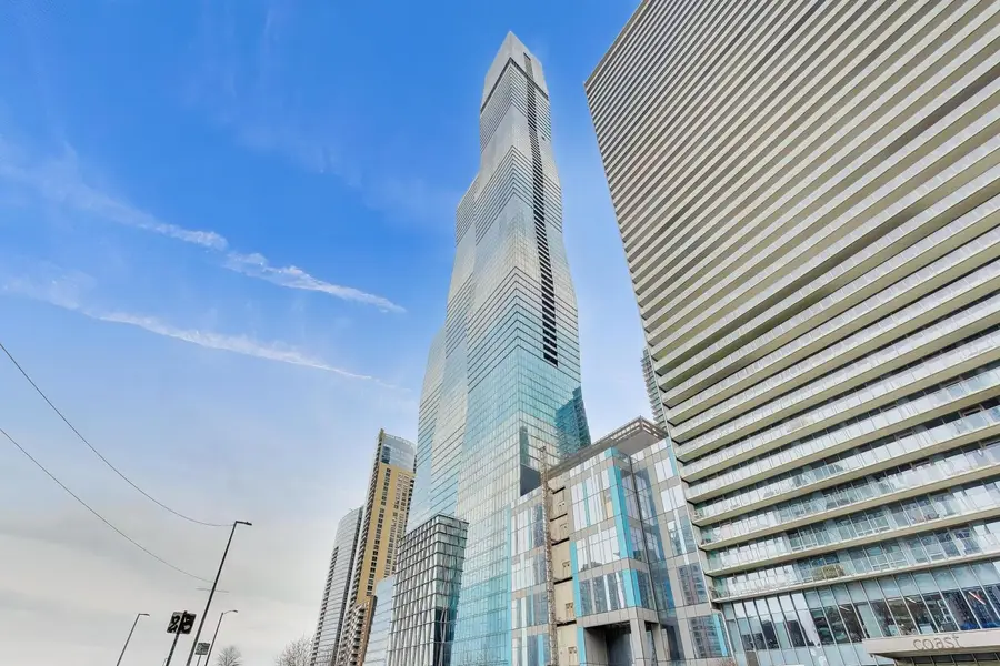 363 E Wacker Drive #2108, Chicago, IL 60601 - #3