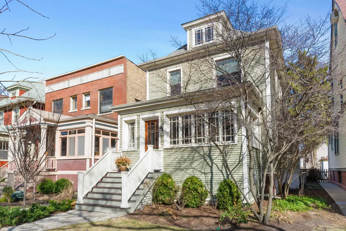 5231 N Lakewood Avenue, Chicago, IL 60640 - #1