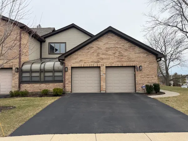 1800 Monterey Court, Hoffman Estates, IL 60169