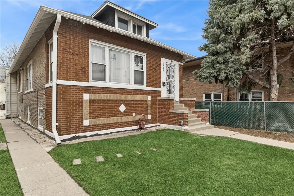 5338 N Kedzie Avenue, Chicago, IL 60625 - #1