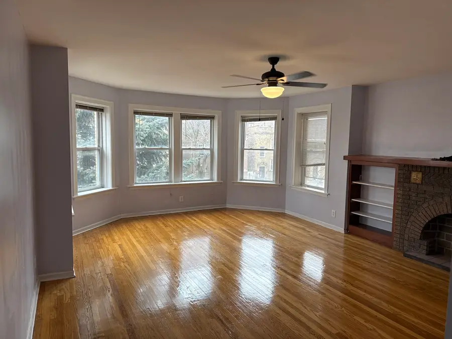 6429 N Claremont Avenue, Chicago, IL 60645 - #2
