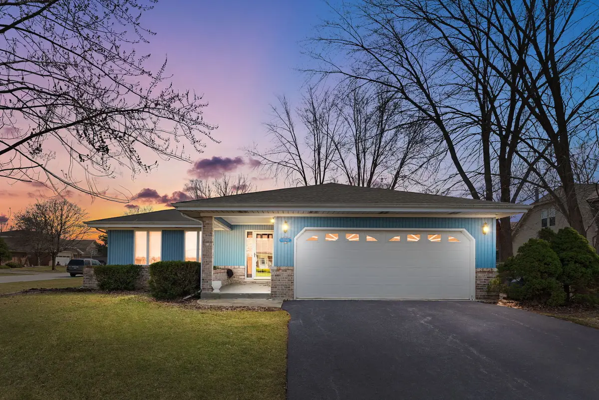 30 N Melanie Court, Crete, IL 60417 - #1