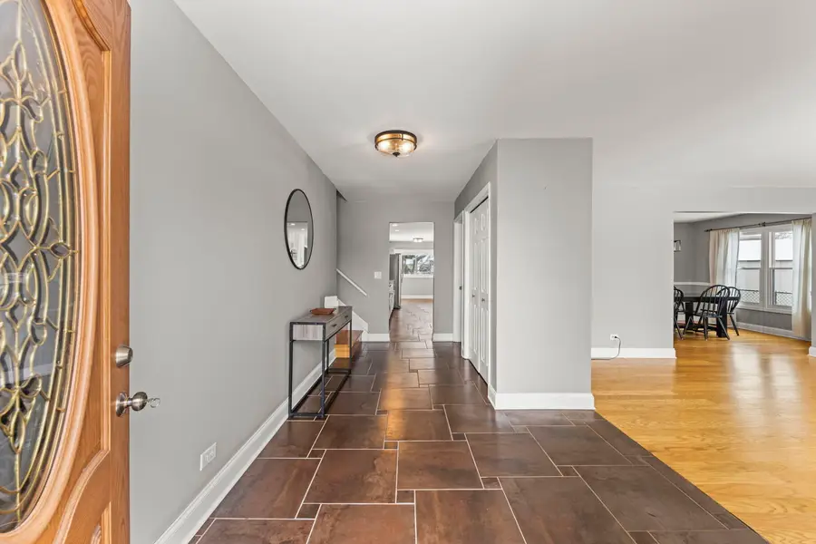 233 Seneca Court, Bolingbrook, IL 60440 - #2