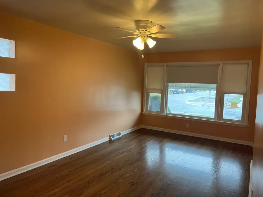 302 153rd Street, Calumet City, IL 60409 - #3