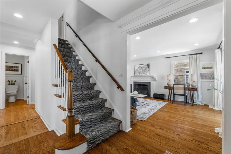 2121 Greenwood Avenue, Wilmette, IL 60091 - #2