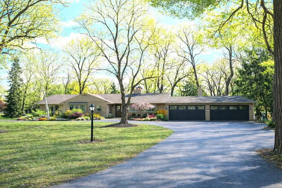 1316 Mineral Springs Road, Sterling, IL 61081 - #2