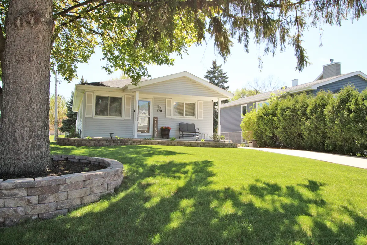 921 Country Club Road, Lake Zurich, IL 60047 - #1